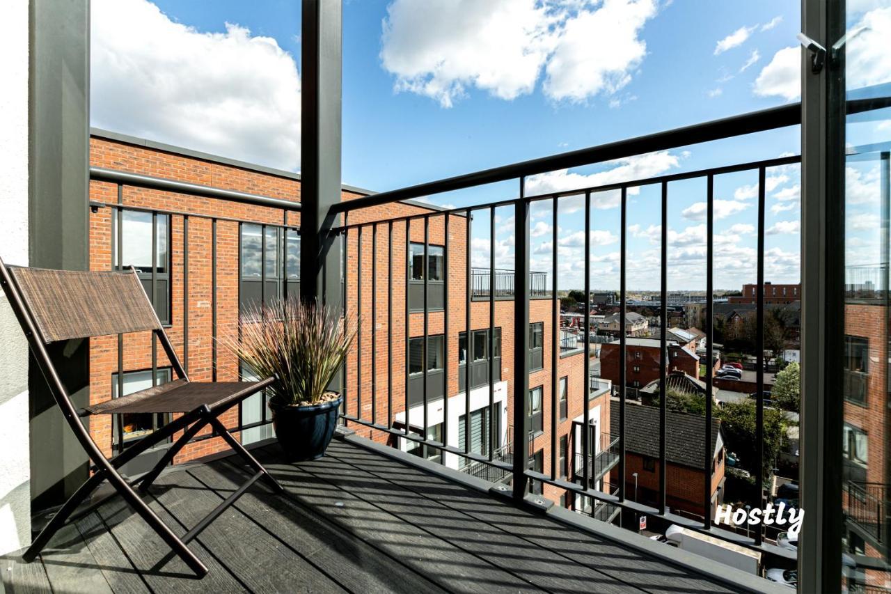 Vanburgh Court Apartments Slough Exterior photo